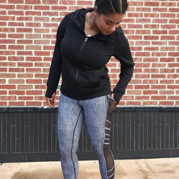 Lululemon Wild And Free Tight In Fall Net White Black Womens Size 6 - Picture 7 of 14